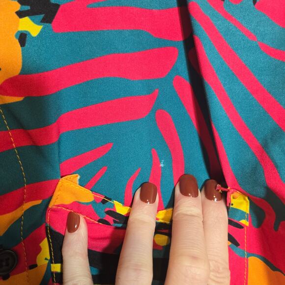 B Fresh Gear Summer Jam Shirt Moisture Wicking Bright All Over Pattern XS Unisex - Picture 5 of 7